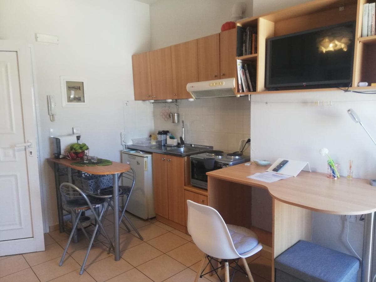 Maria'S Studio No2 In Heraklion Εξωτερικό φωτογραφία